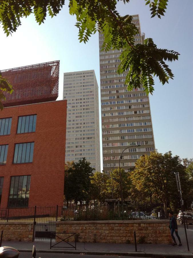 In * Paris